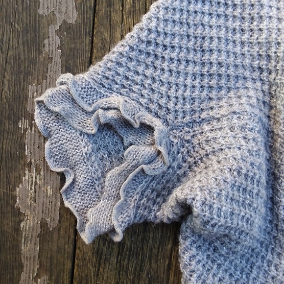 Moth Rocia Ruffle Wool Cardigan - Picture 5 of 8